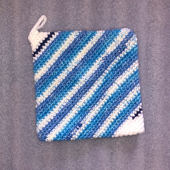 Nautical Stripes Crocheted Cotton Potholders - Picture 6 of 6